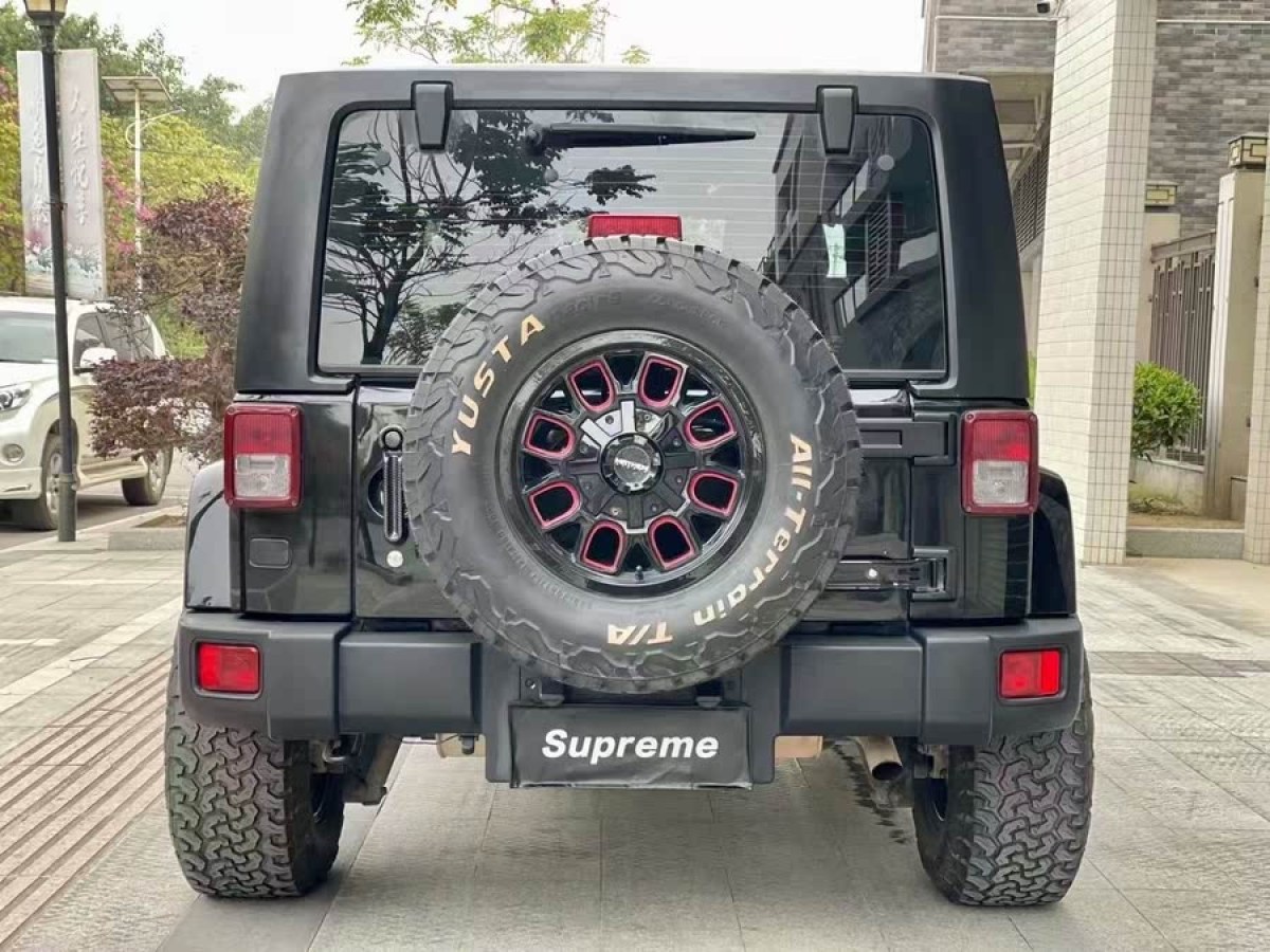 Jeep 牧馬人  2012款 3.6L Rubicon 兩門版圖片