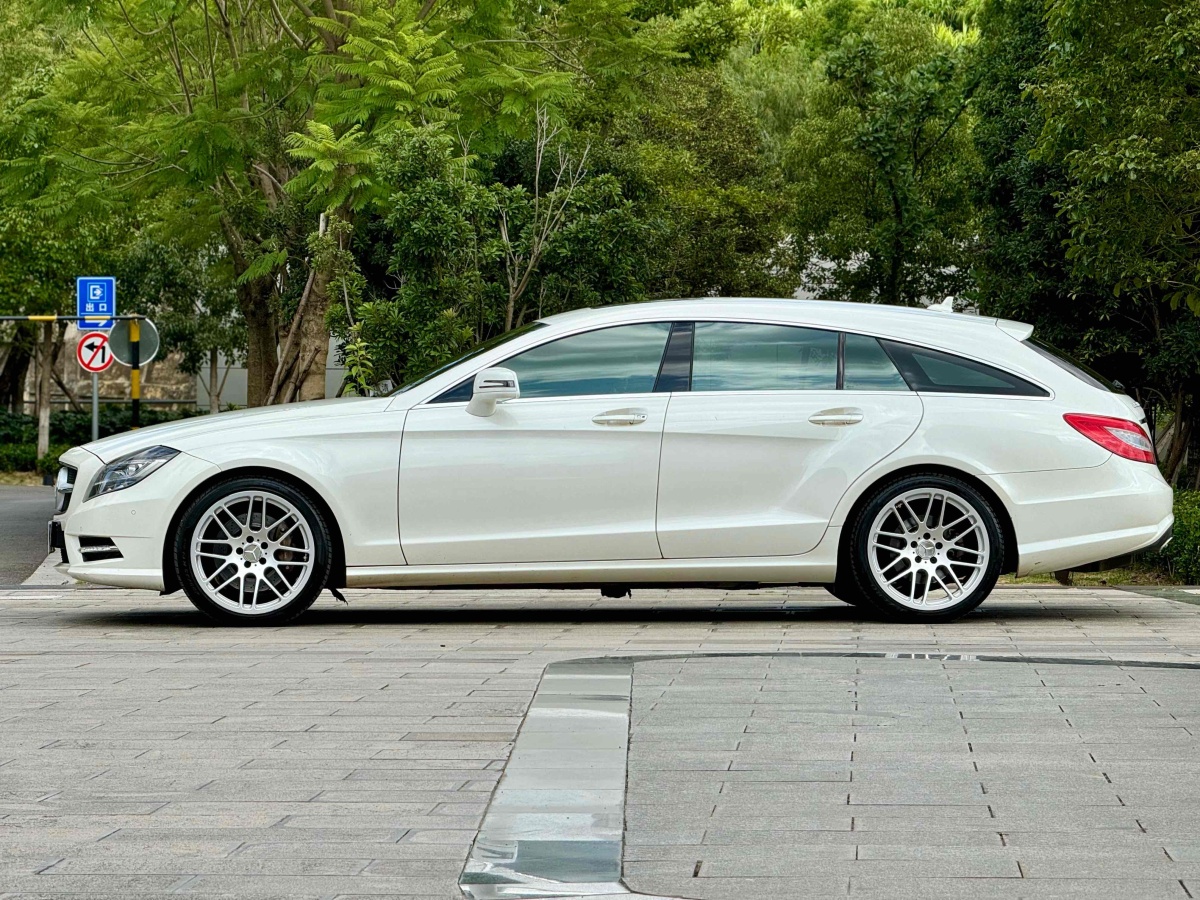 奔馳 奔馳CLS級  2013款 CLS 350 獵裝時尚型圖片