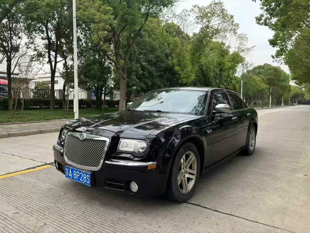 克萊斯勒 300C 圖片