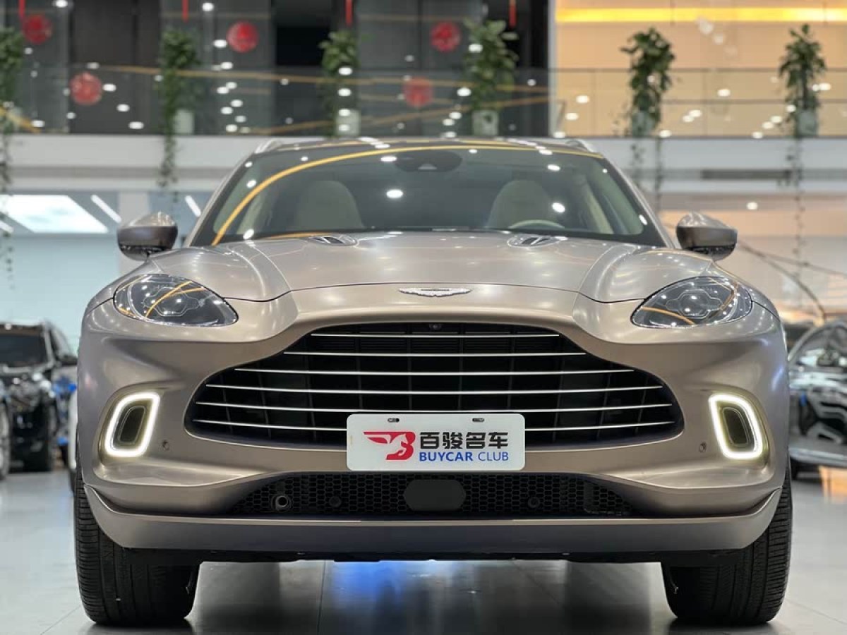 阿斯頓·馬丁 阿斯頓?馬丁DBX  2021款 4.0T V8 尚格之謎圖片
