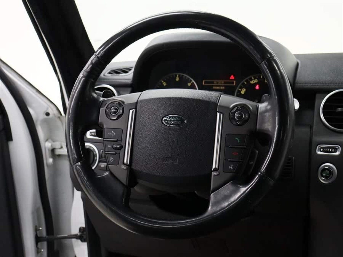 路虎 發(fā)現(xiàn)  2015款 3.0 SDV6 HSE 柴油版圖片