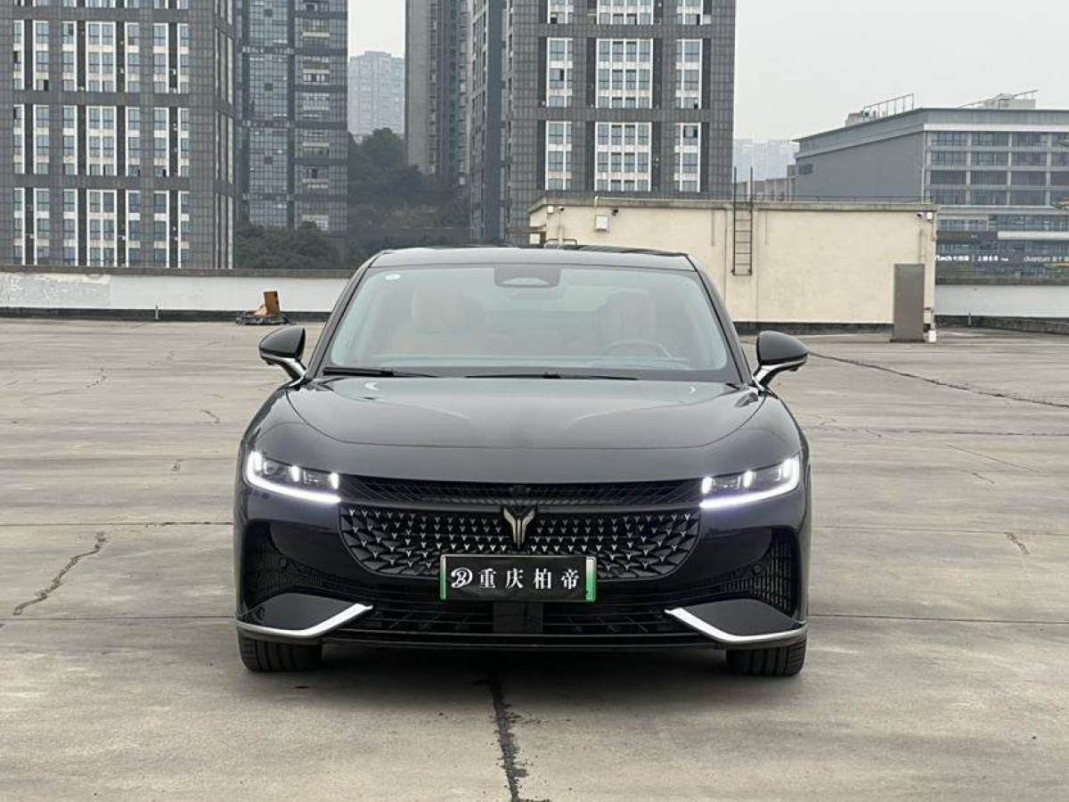 嵐圖 嵐圖追光  2024款 PHEV 四驅(qū)超長續(xù)航旗艦版圖片