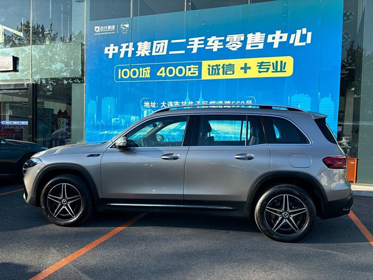 奔馳 奔馳EQB  2022款 EQB 350 4MATIC 首發(fā)特別版圖片