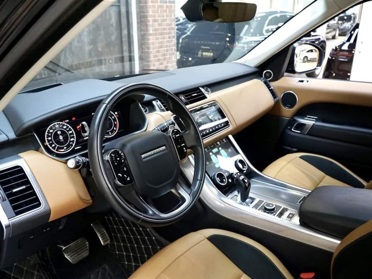 路虎 攬勝運動版  2020款 3.0 L6 HSE DYNAMIC圖片