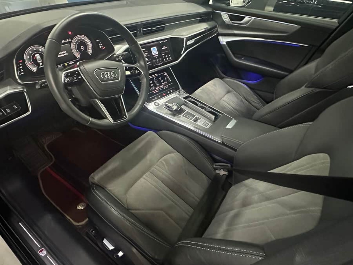 奧迪 奧迪A6L  2023款 改款 40 TFSI 豪華動感型圖片