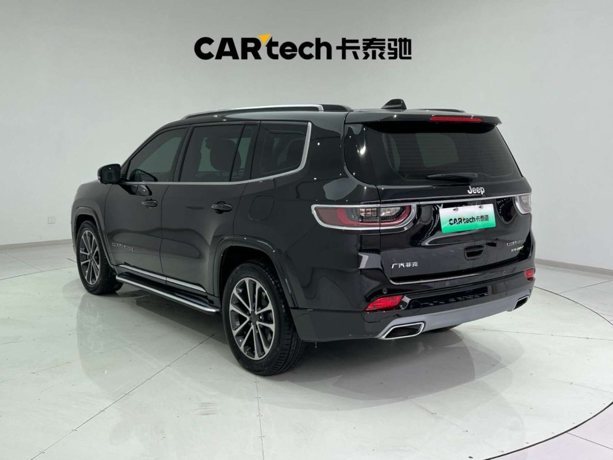 Jeep 大指揮官PHEV  2020款 2.0T 插電混動精英版圖片