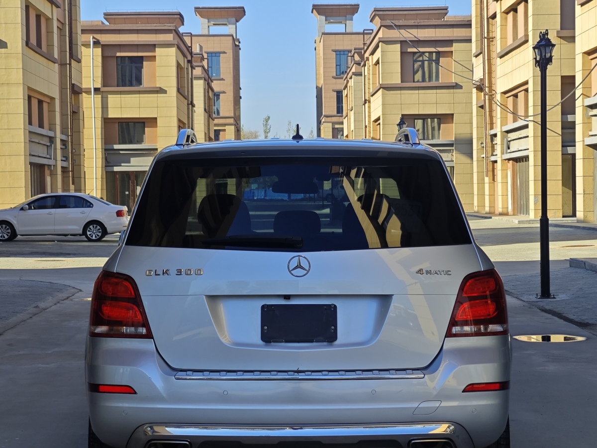 奔馳 奔馳GLK級  2013款 GLK 300 4MATIC 時尚型圖片