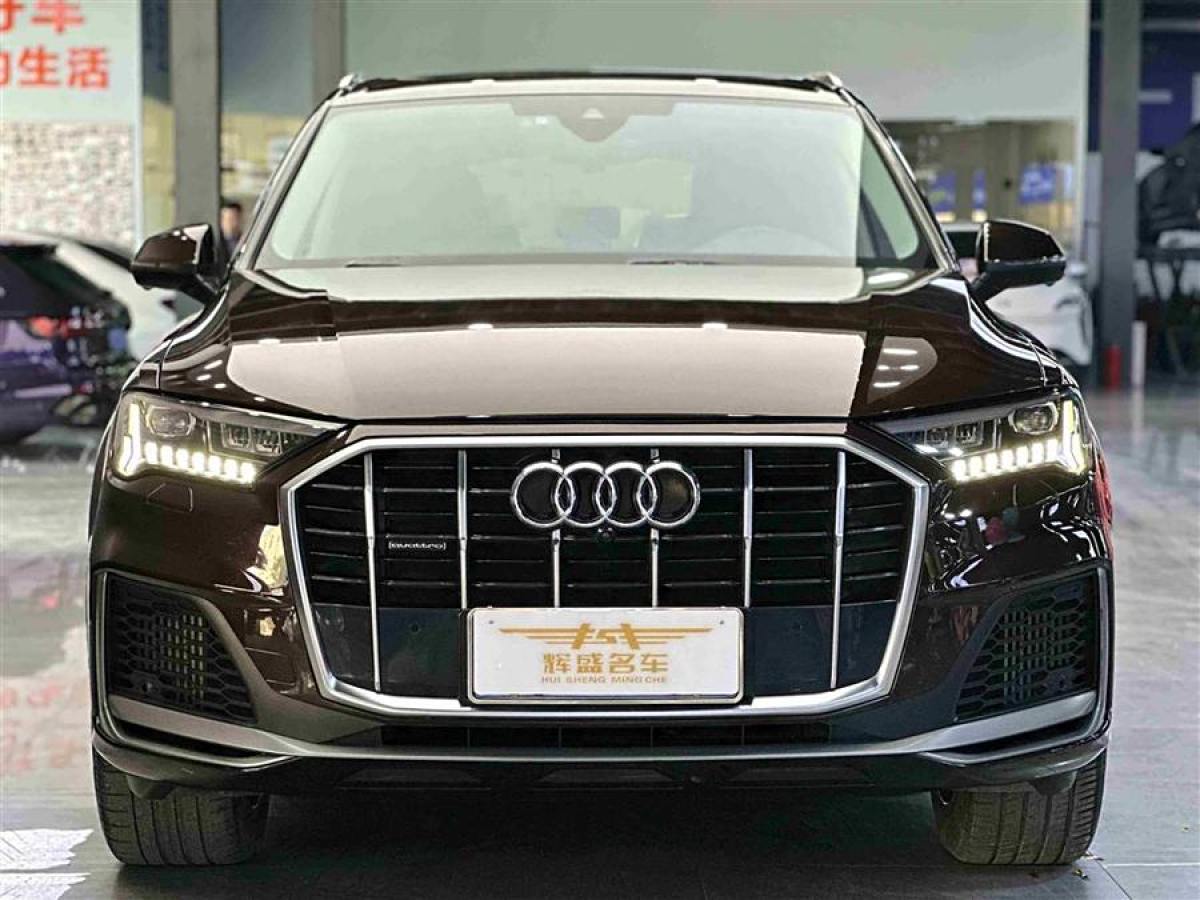 奧迪 奧迪Q7  2024款 55 TFSI quattro S line運(yùn)動型圖片