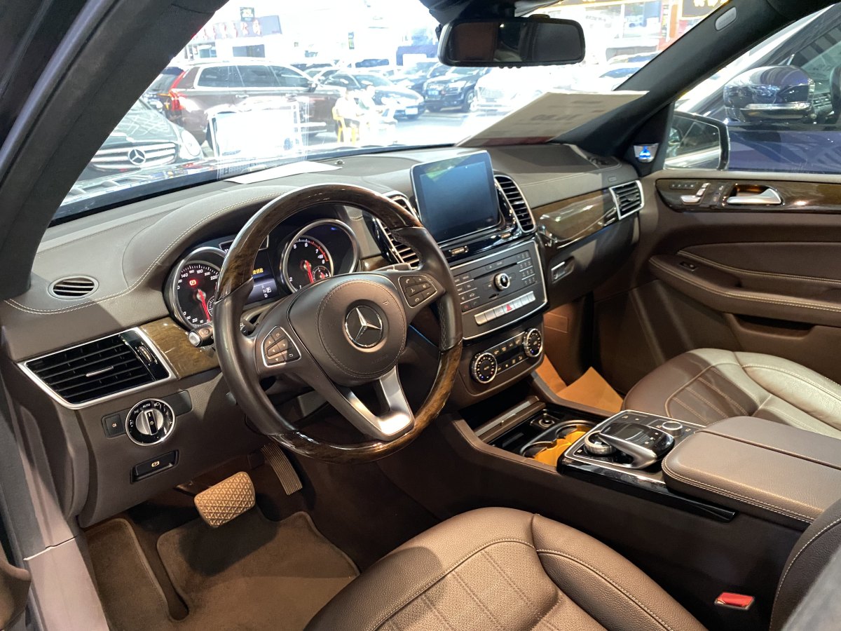 奔馳 奔馳GLS  2018款 GLS450 4MATIC 3.0T 美規(guī)版圖片