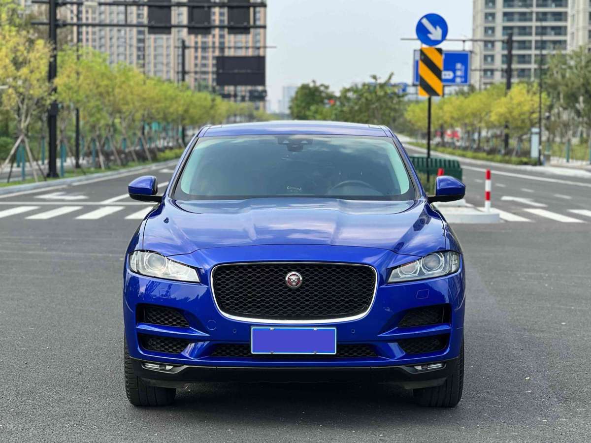 捷豹 F-PACE  2019款 2.0T 四驅(qū)都市尊享版圖片