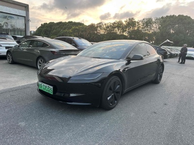 特斯拉 Model Y 煥新版 后輪驅(qū)動(dòng)圖片