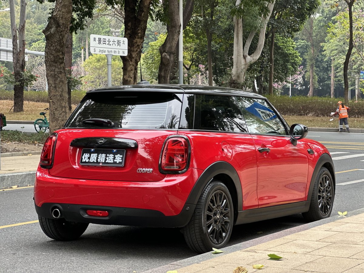 MINI MINI  2020款 1.5T COOPER 經(jīng)典派圖片