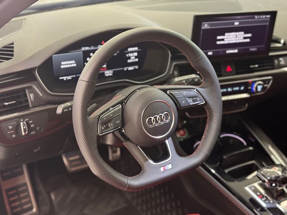 奧迪 奧迪S4  2024款 S4 Avant 3.0TFSI圖片