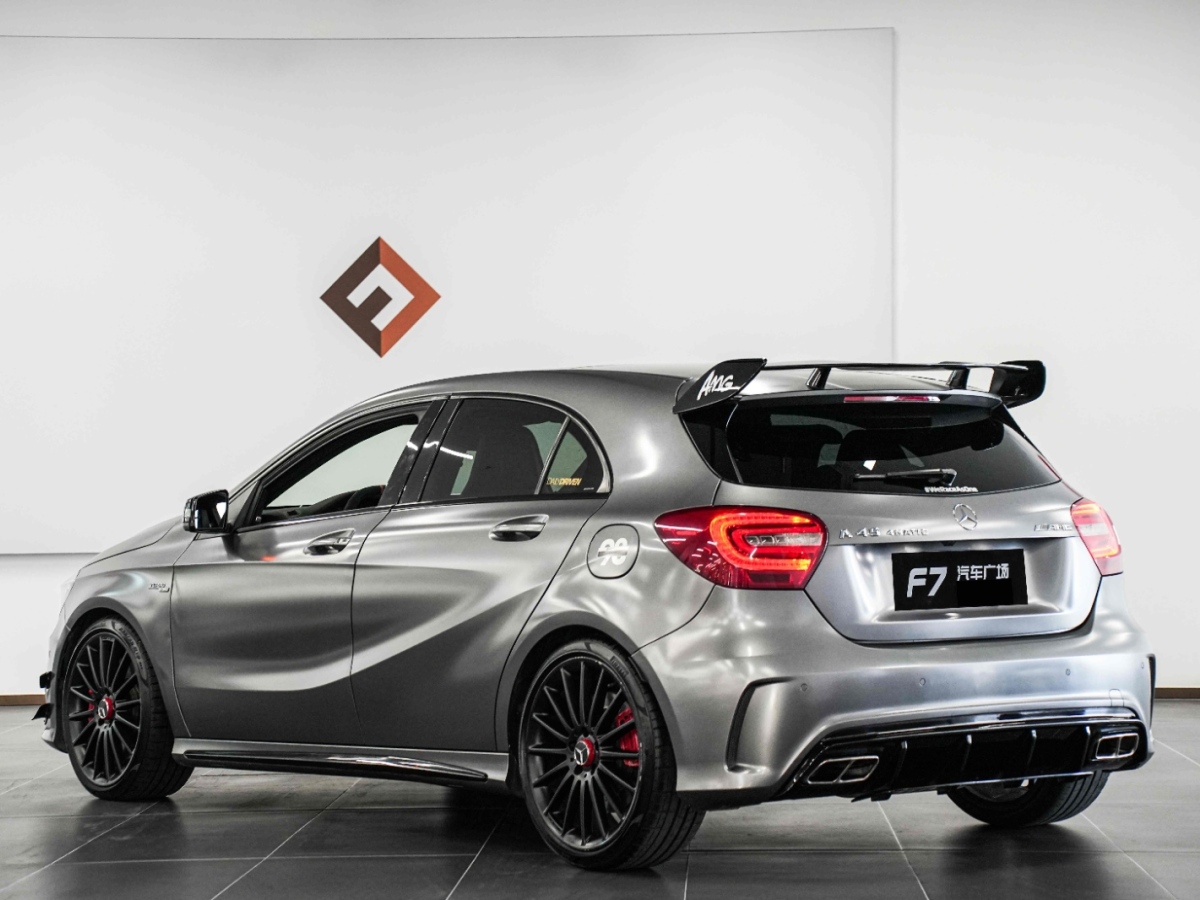 奔馳 奔馳A級AMG  2020款 AMG A 35 4MATIC圖片