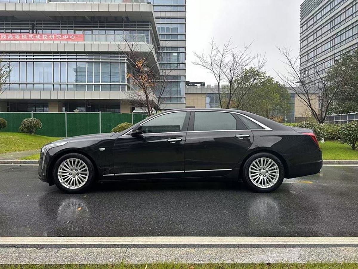 凱迪拉克 CT6  2019款 28T 豪華型圖片