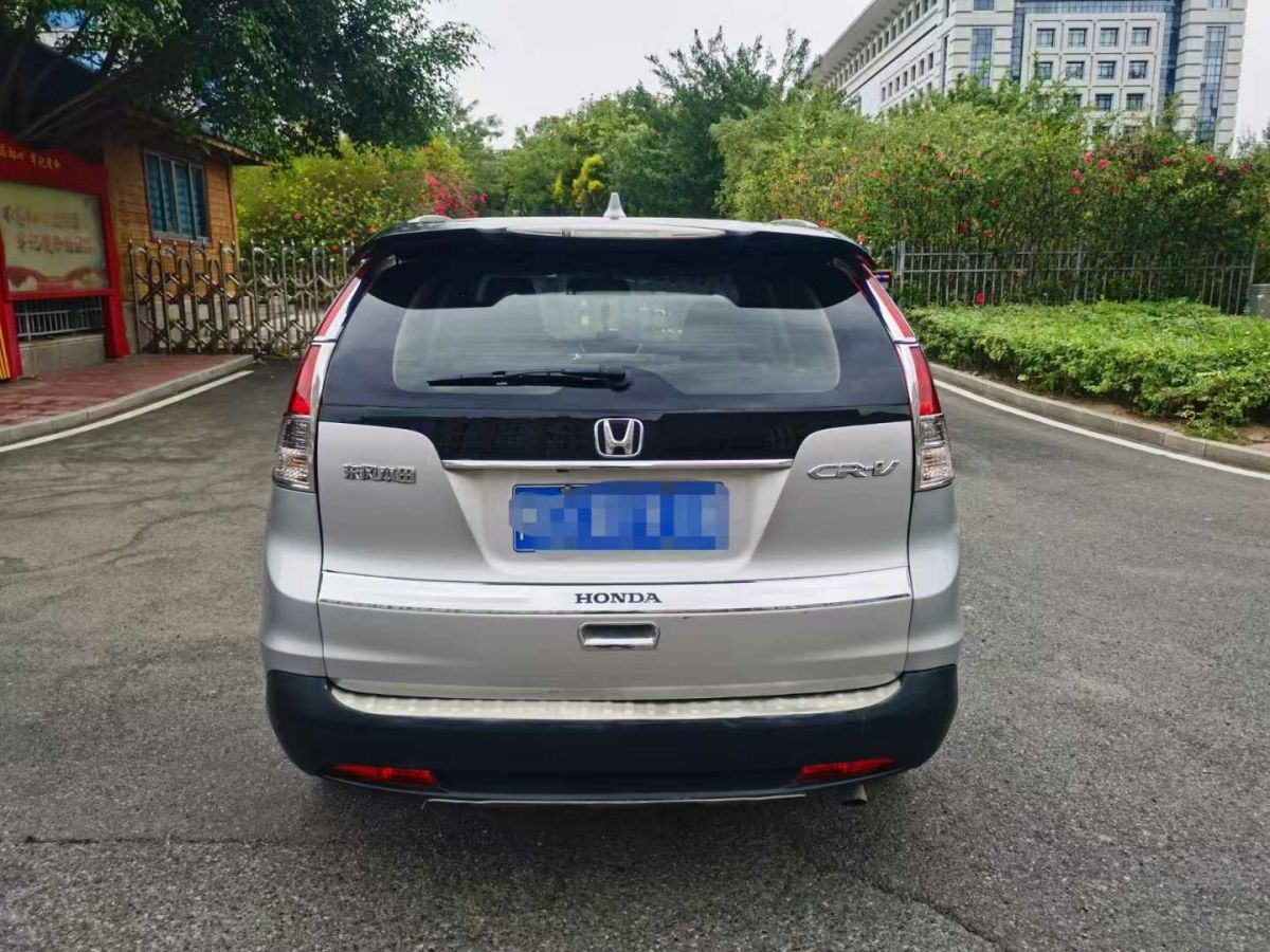 本田 CR-V  2012款 2.4L 四驅(qū)尊貴導(dǎo)航版圖片