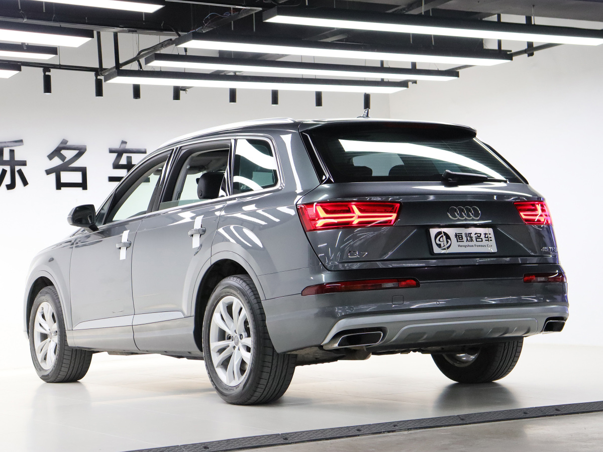 奧迪 奧迪Q7  2018款 45 TFSI 技術(shù)型圖片