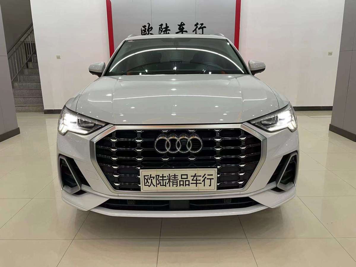 奧迪 奧迪q3 2019款 35 tfsi 進取動感型圖片