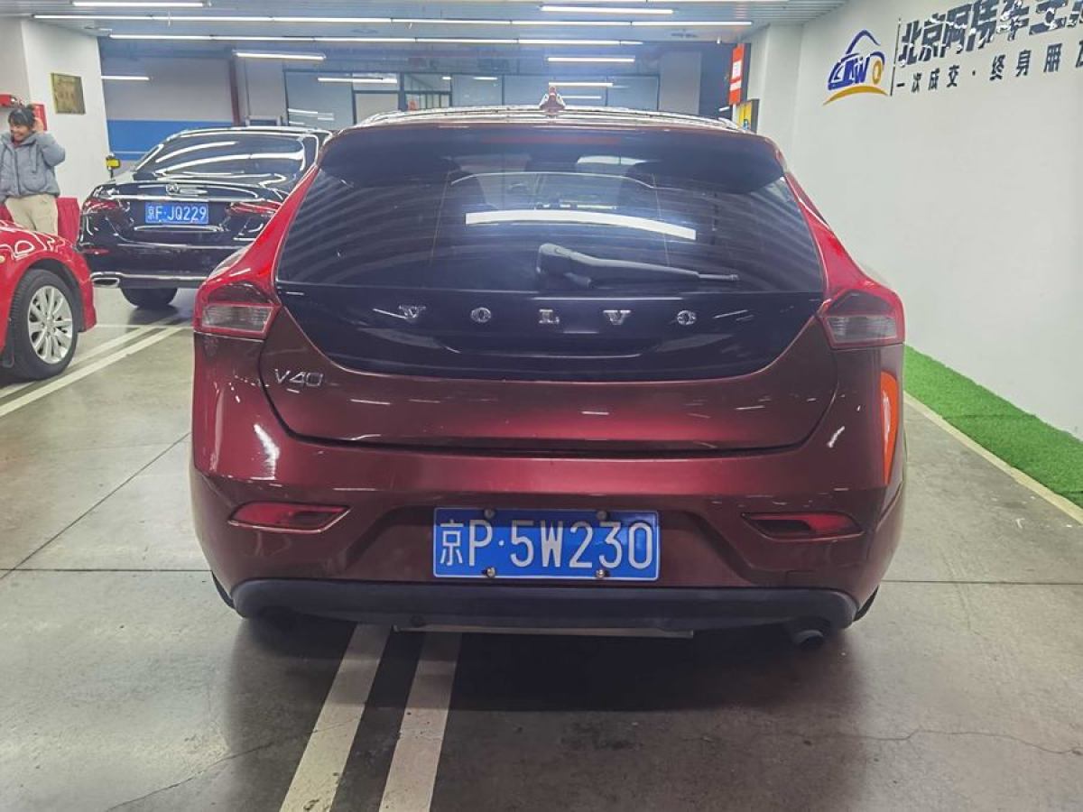 沃爾沃 V40  2014款 2.0T 智雅版圖片