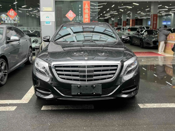 奔驰 迈巴赫S级  2017款 S 500 4MATIC