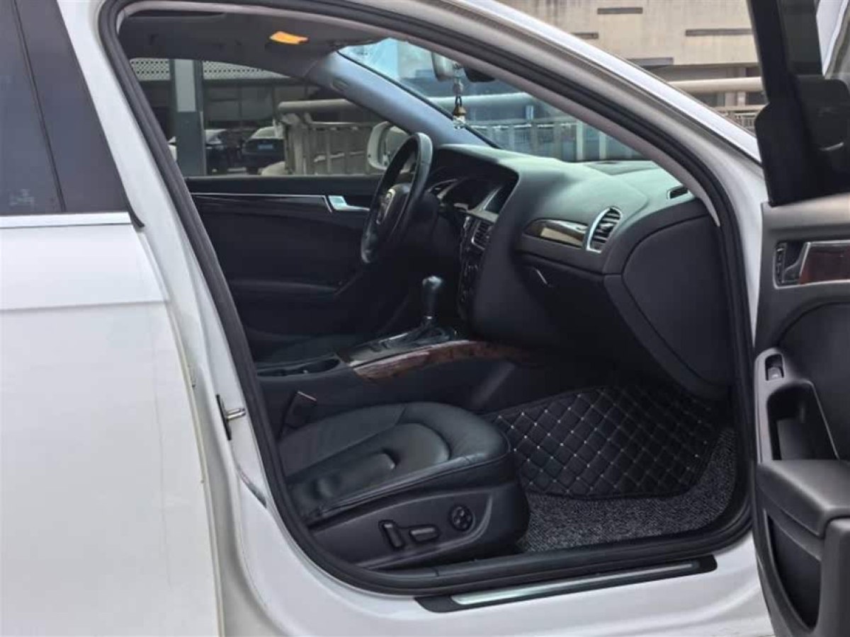 奧迪 奧迪A4L  2012款 2.0 TFSI 自動技術型圖片