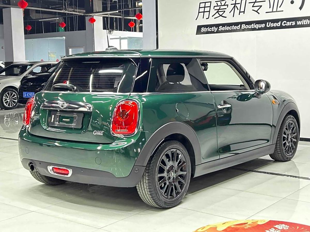 MINI MINI  2016款 1.2T ONE 先鋒派圖片