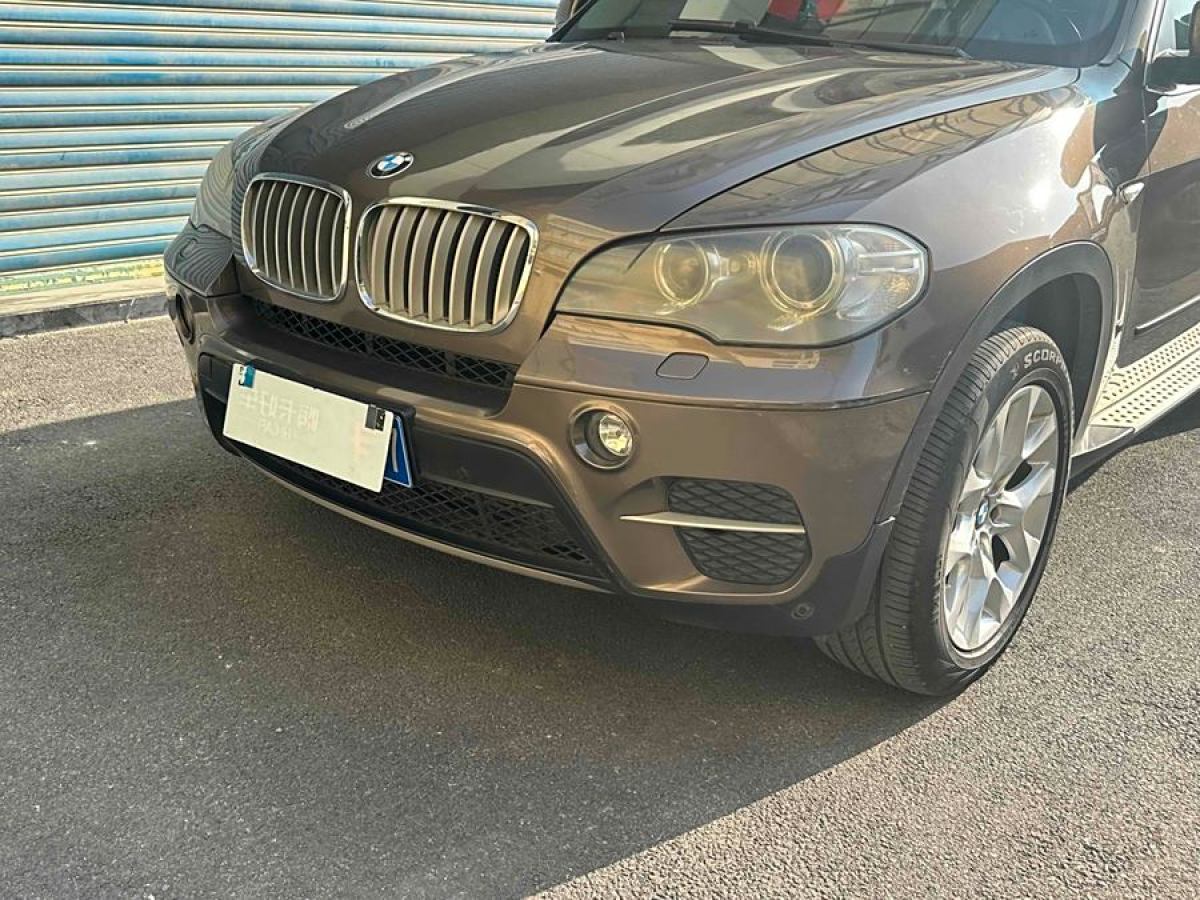 寶馬 寶馬X5  2013款 xDrive35i 領(lǐng)先型圖片