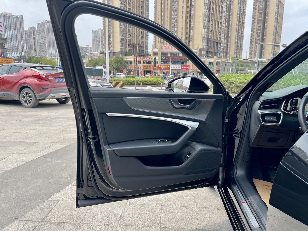奧迪 奧迪A6L  2021款 45 TFSI 臻選動感型圖片