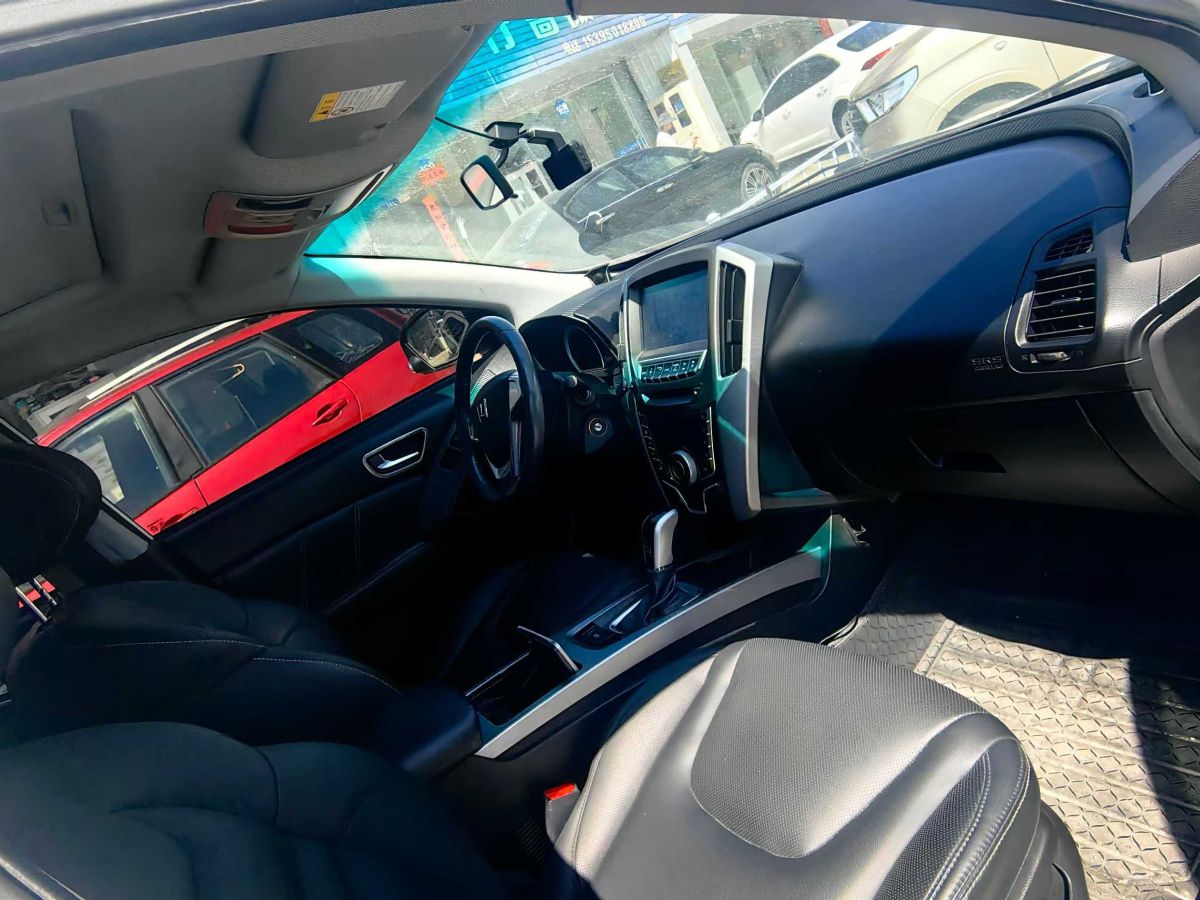 納智捷 納5  2014款 1.8T 導(dǎo)航尊貴型圖片