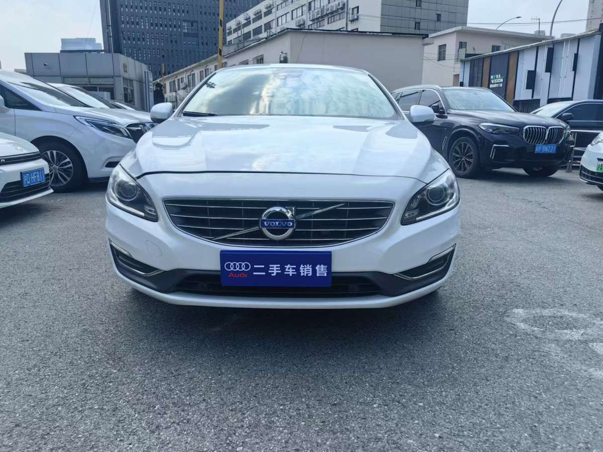 沃爾沃 S60  2016款 L 2.0T T4 智遠版圖片