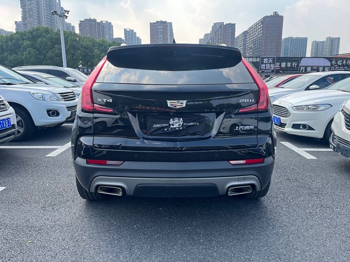 凱迪拉克 XT4  2020款 改款 28T 兩驅(qū)領(lǐng)先型圖片