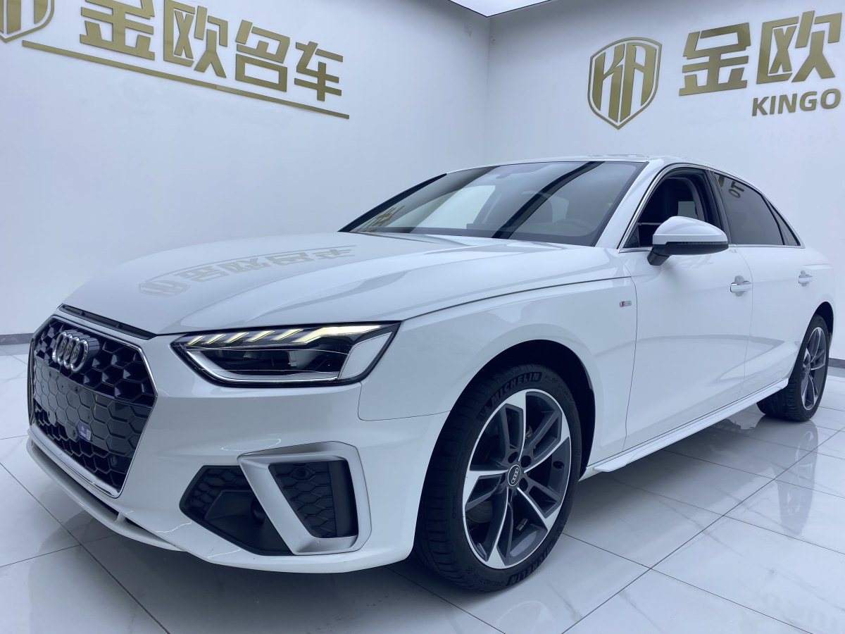 奧迪 奧迪A4L  2022款 40 TFSI 時(shí)尚動(dòng)感型圖片