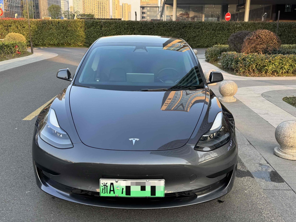 特斯拉 Model Y  2022款 改款 后輪驅(qū)動版圖片