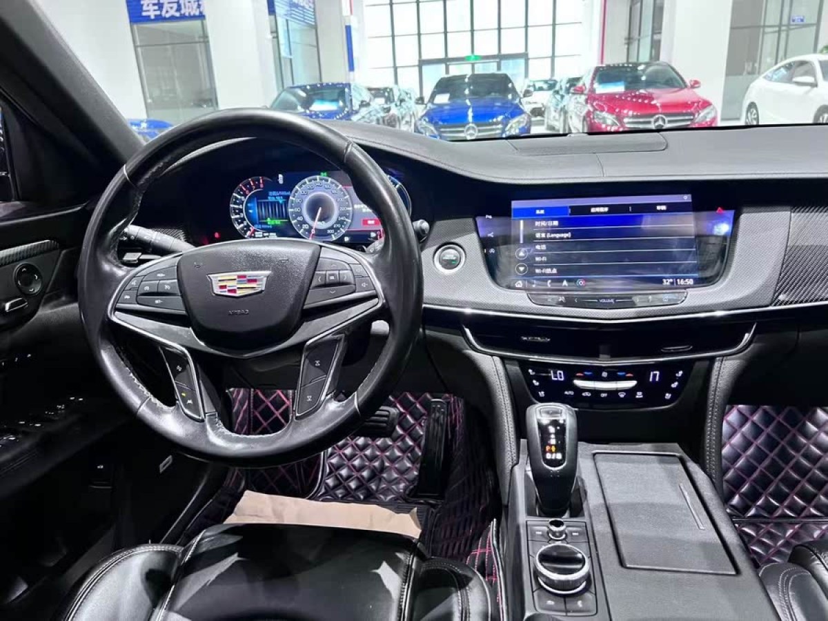 凱迪拉克 CT6  2019款 28T 領(lǐng)先運(yùn)動型圖片