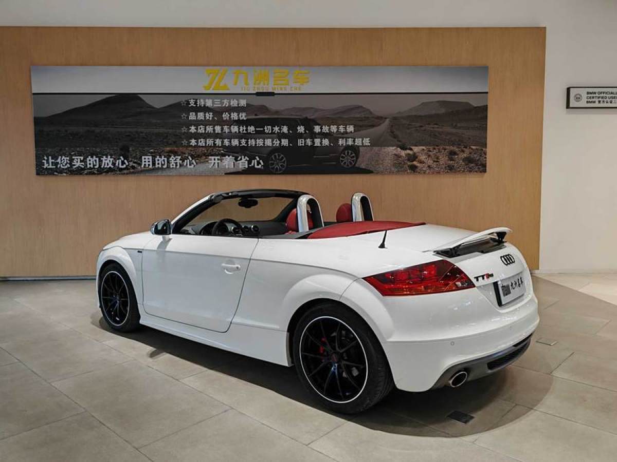 2015年11月奧迪 奧迪TT  2013款 TT Roadster 45 TFSI