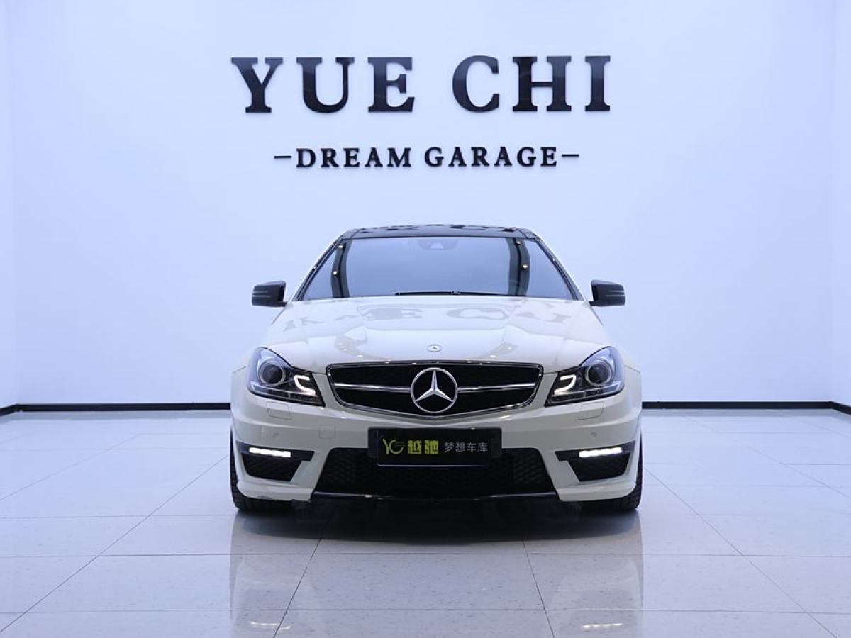 奔馳 奔馳C級(jí)AMG  2012款 AMG C 63 Coupe 動(dòng)感型圖片