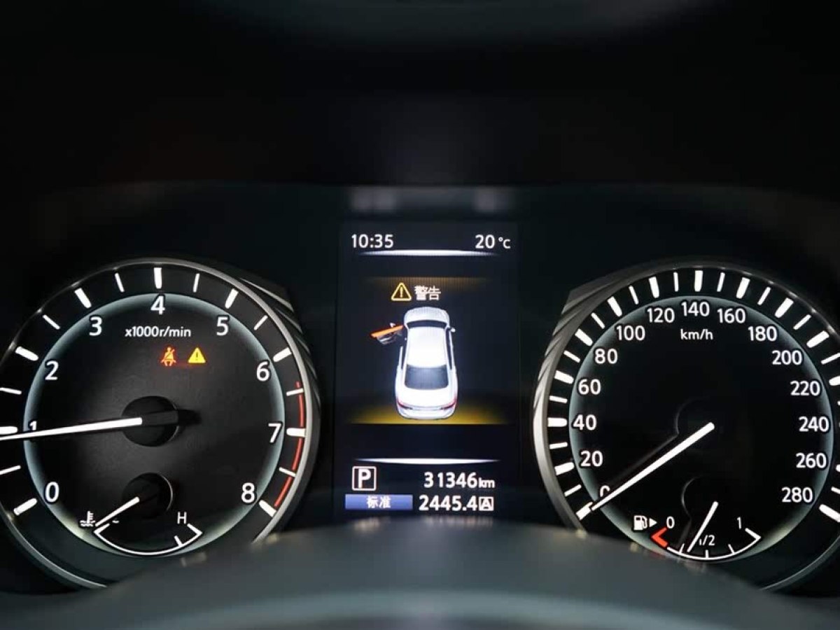 英菲尼迪 Q50L  2021款 2.0T 舒適版圖片