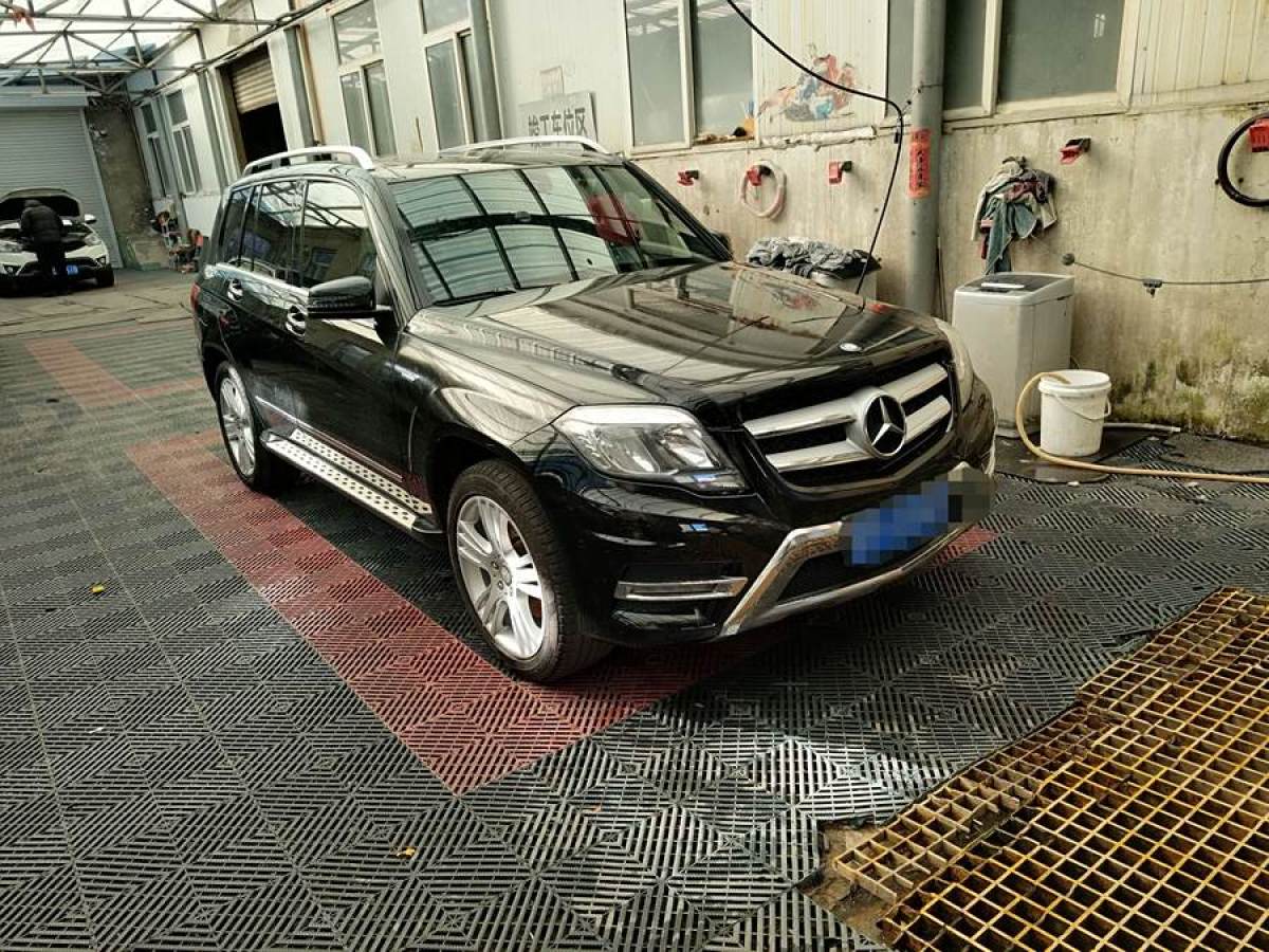 奔馳 奔馳GLK級(jí)  2015款 GLK 260 4MATIC 動(dòng)感型 極致版圖片