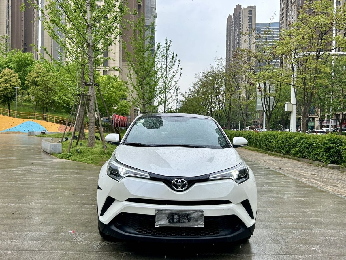 丰田 C-HR  2018款 2.0L 精英版 国VI图片