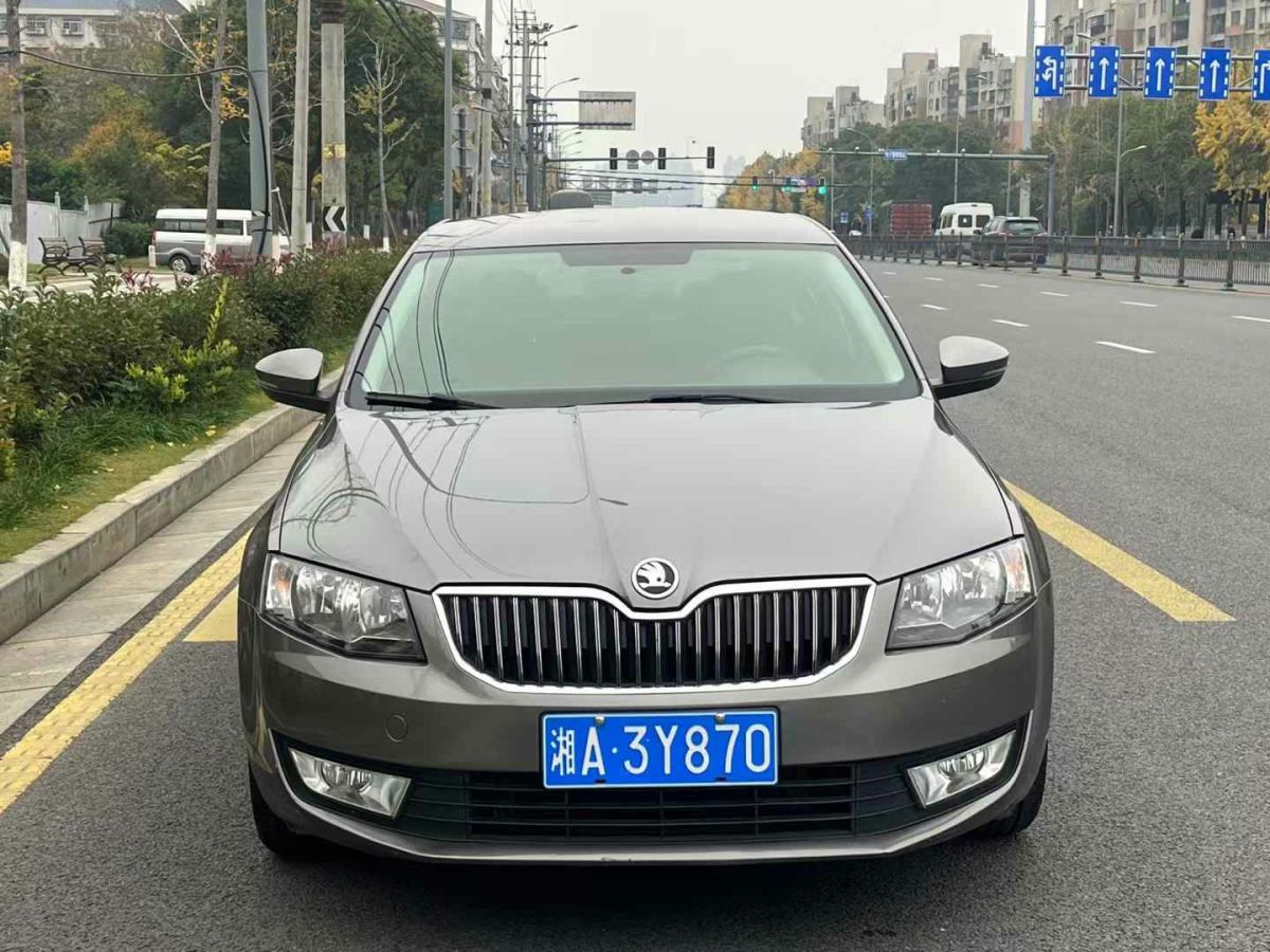 斯柯達(dá) 明銳  2016款 TSI280 DSG前行版圖片