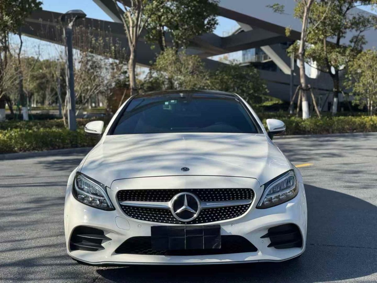 奔馳 奔馳C級(jí)  2019款 C 300 轎跑車(chē)圖片