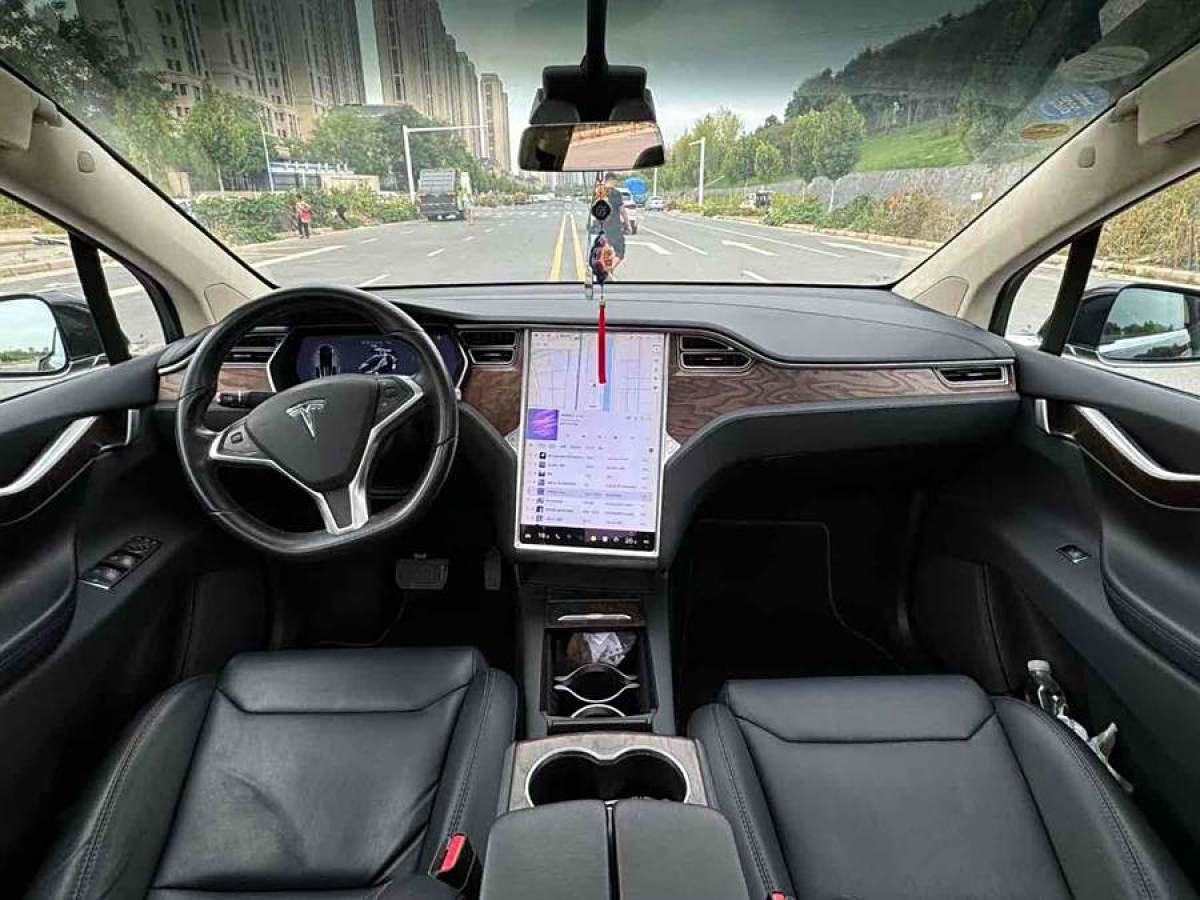 2018年7月特斯拉 Model X  2016款 Model X 75D