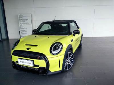 2023年2月 MINI MINI 改款 2.0T COOPER S CABRIO 藝術(shù)家圖片