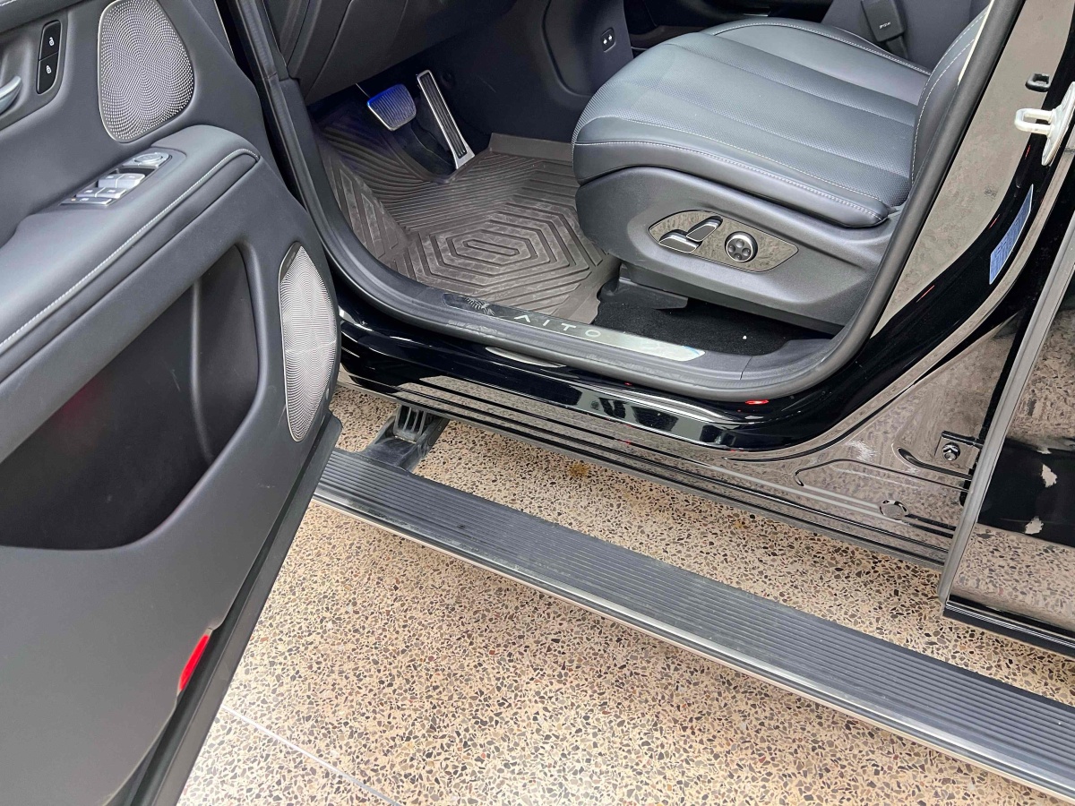賽力斯 問界M7  2024款 1.5T 智駕四驅(qū)Max版 6座圖片