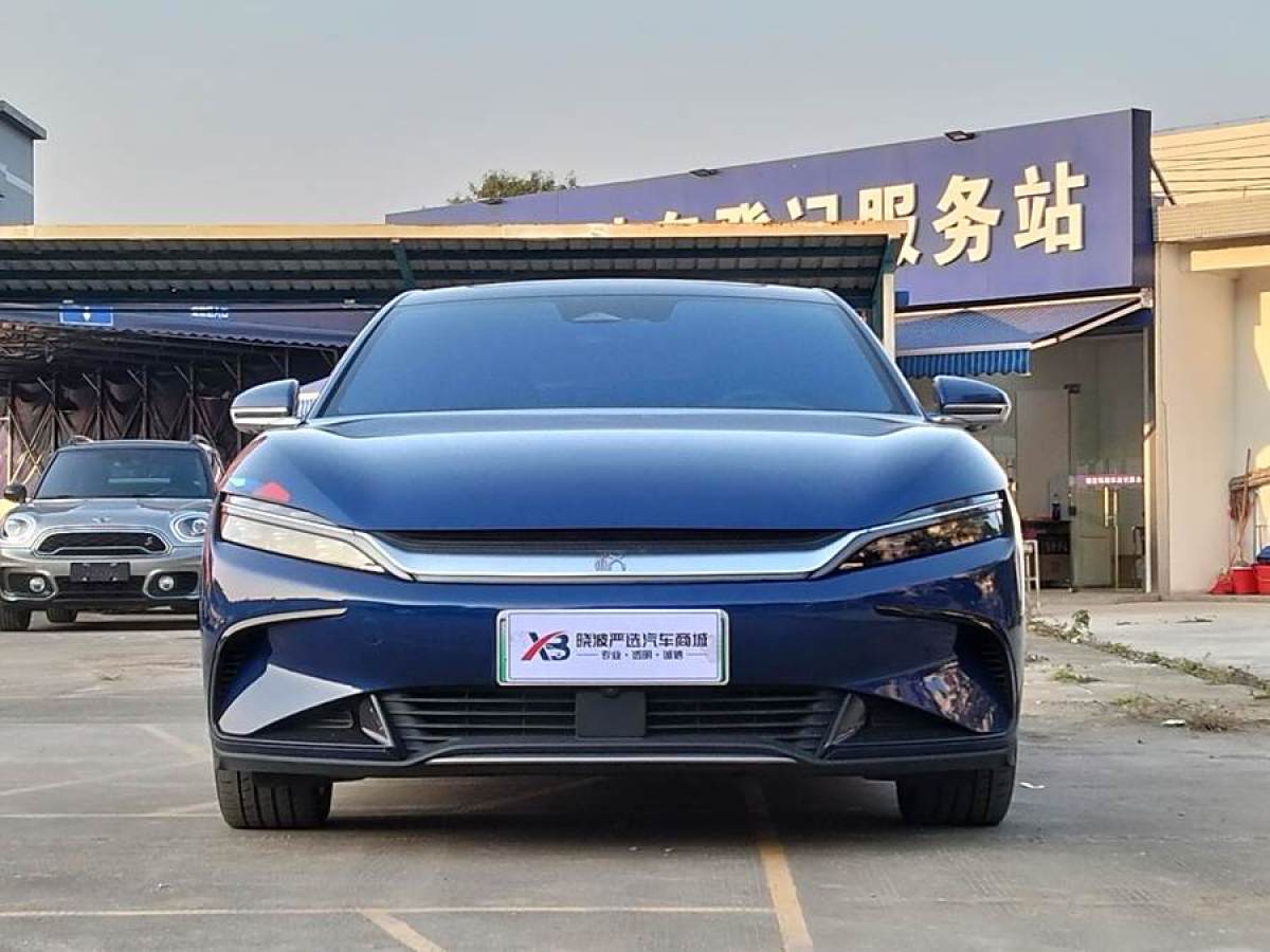 比亞迪 漢  2022款 EV 創(chuàng)世版 715KM前驅(qū)旗艦型圖片