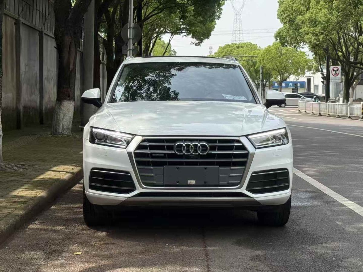 奧迪 奧迪Q3  2019款  35 TFSI 時尚動感型圖片