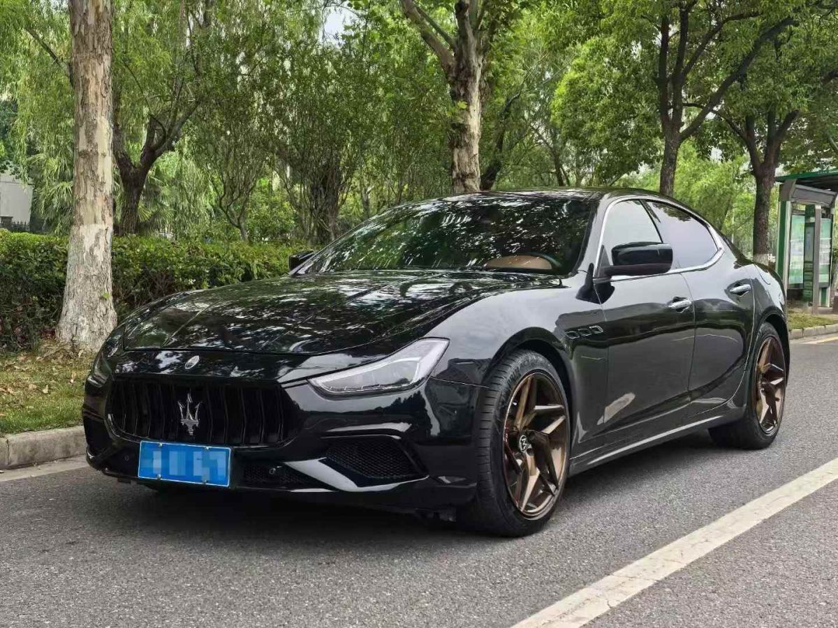 瑪莎拉蒂 Ghibli  2018款 3.0T 標(biāo)準(zhǔn)版圖片