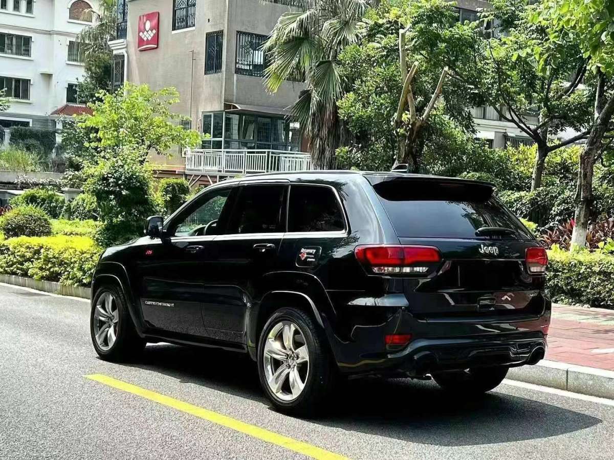 Jeep 大切諾基 SRT  2013款 6.4L SRT8圖片