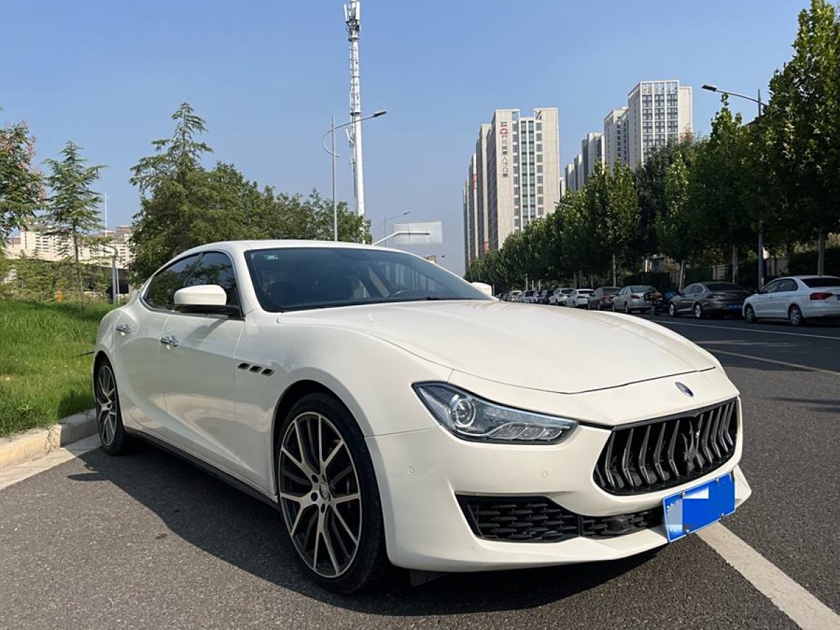 瑪莎拉蒂 Ghibli  2018款 3.0T 標(biāo)準(zhǔn)版圖片