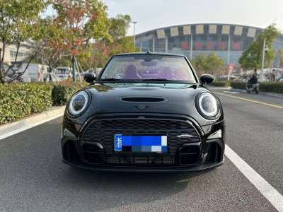 2022年10月 MINI MINI 2.0T COOPER S 藝術(shù)家圖片